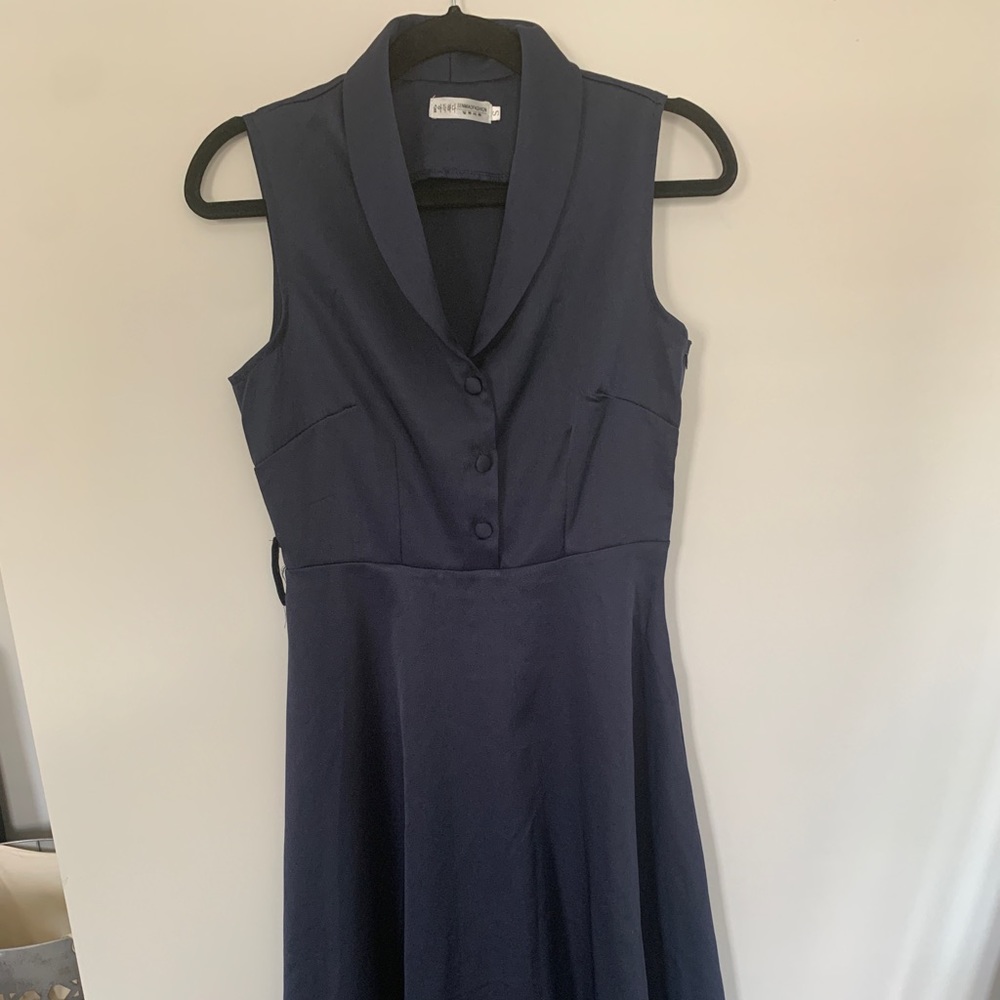 Navy blue dress w/belt